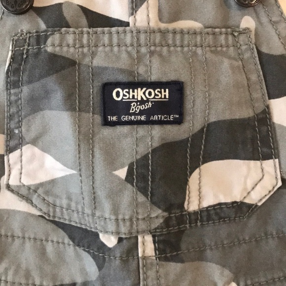 NWT Oshkosh B’Gosh Camo Short-Overalls - Picture 2 of 5